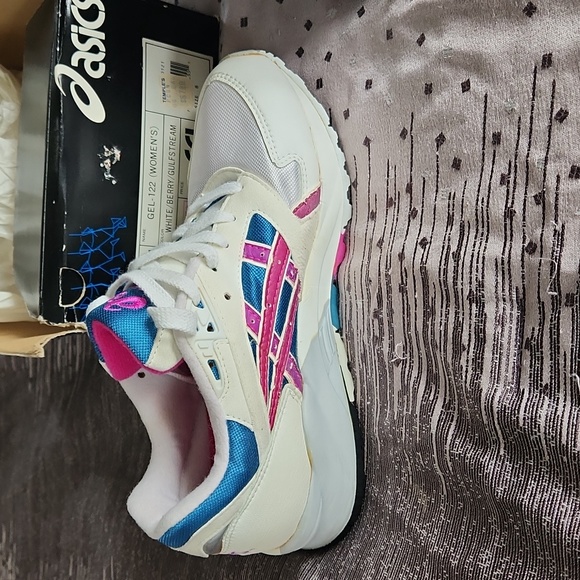 ASICS Gel - Picture 6 of 12